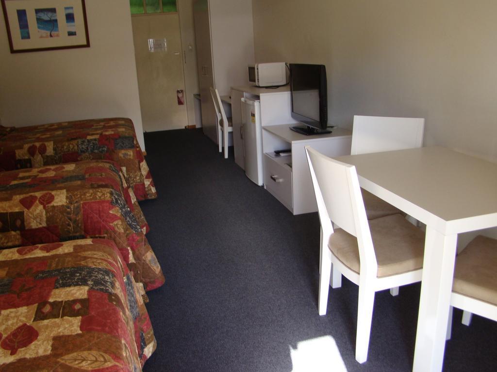 Dunsborough Central Motel Exterior photo